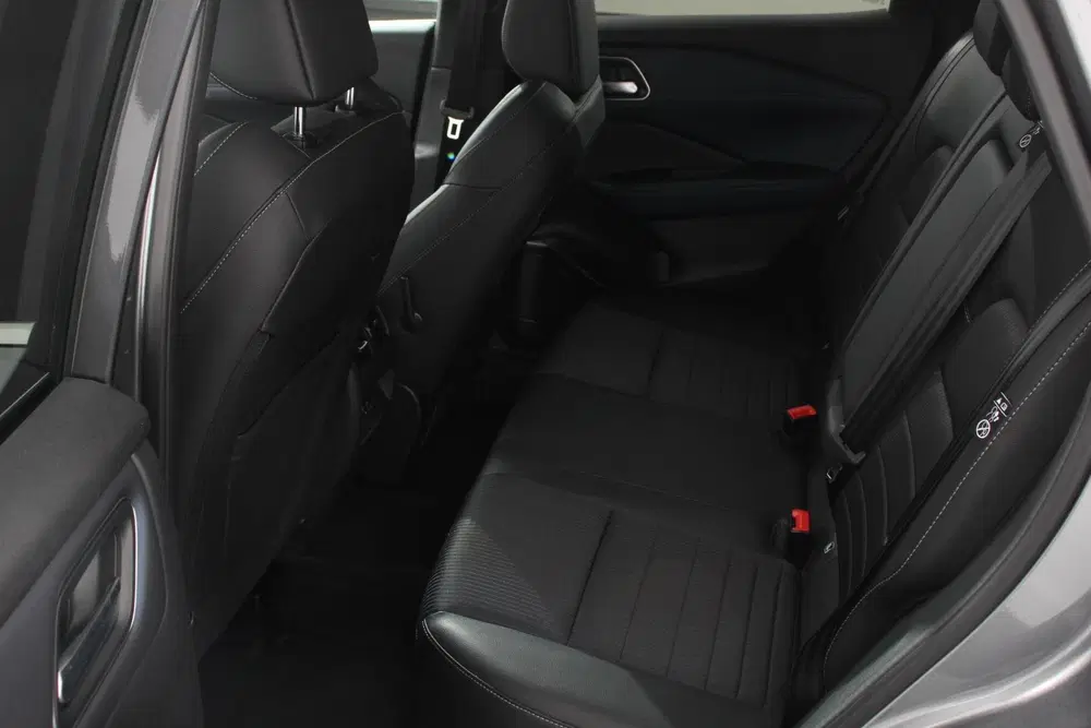 Nissan Qashqai 1.3 MHEV DIG-T 158pk Xtronic Tekna Navigat uit 2023, foto 11