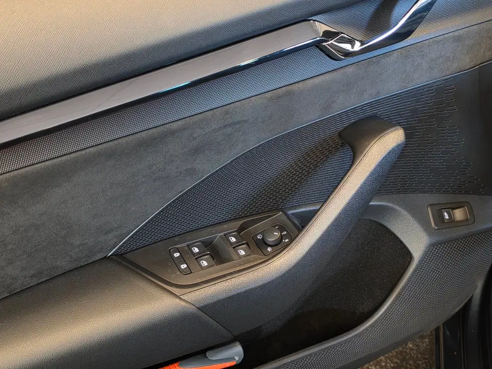 Skoda Octavia 2.0 TSI iV RS 245pk uit 2021, foto 16