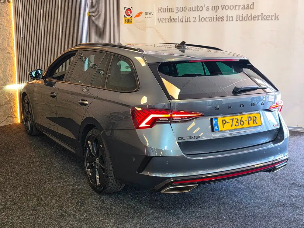Skoda Octavia 2.0 TSI iV RS 245pk uit 2021, foto 6