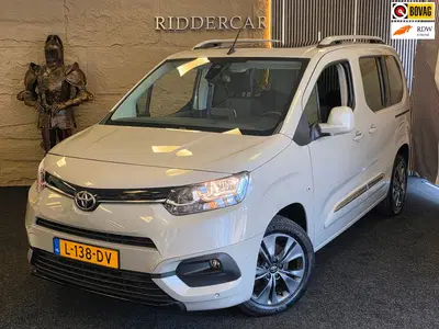 Toyota Proace City 1.2 Turbo Dynamic uit 2021