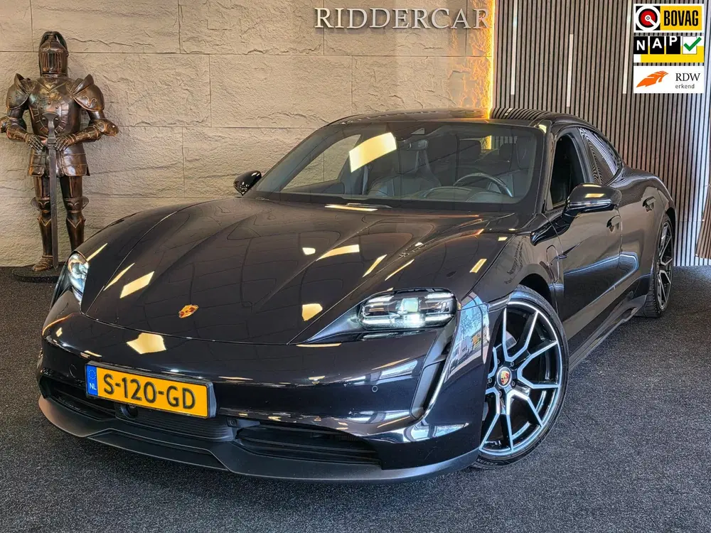 Porsche Taycan Performance 93 kWh uit 2023