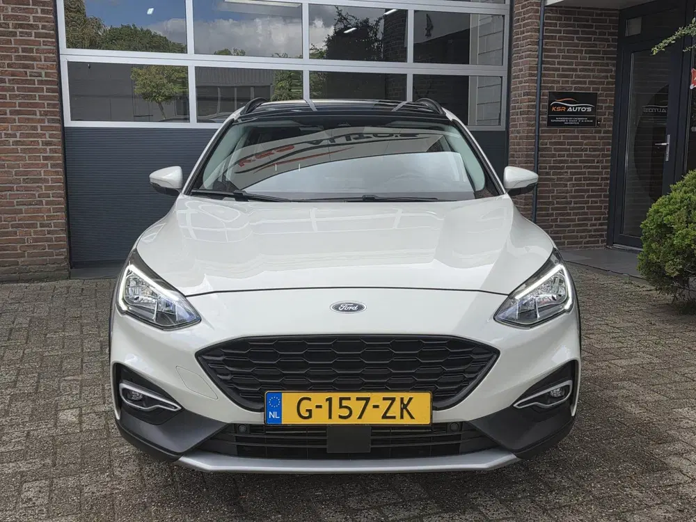 Ford Focus 1.0 EcoBoost Active Business Pano uit 2020, foto 5