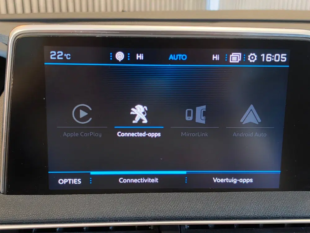 Peugeot 3008 1.2 PureTech Blue Premium uit 2019, foto 4