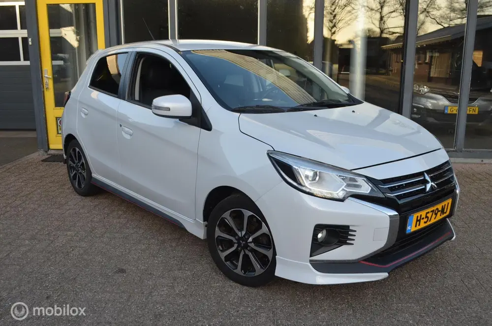 Mitsubishi Space Star 1.2 Instyle Automaat uit 2020
