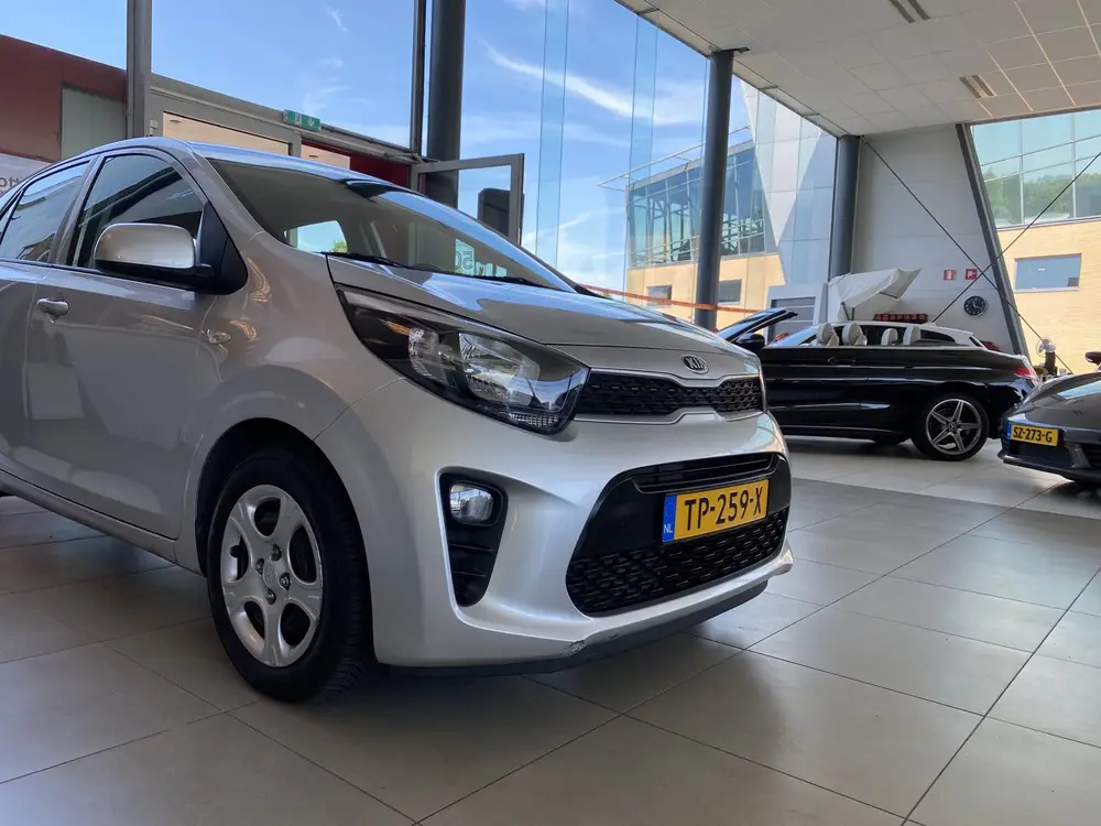 Kia Picanto 1.0 CVVT EconomyPlusLine uit 2019, foto 6