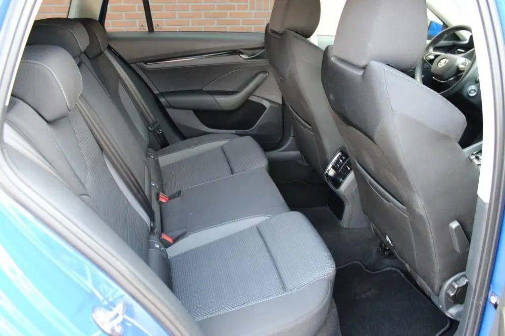 Skoda Octavia 1.4 TSI iV PHEV Business Editon uit 2023, foto 10