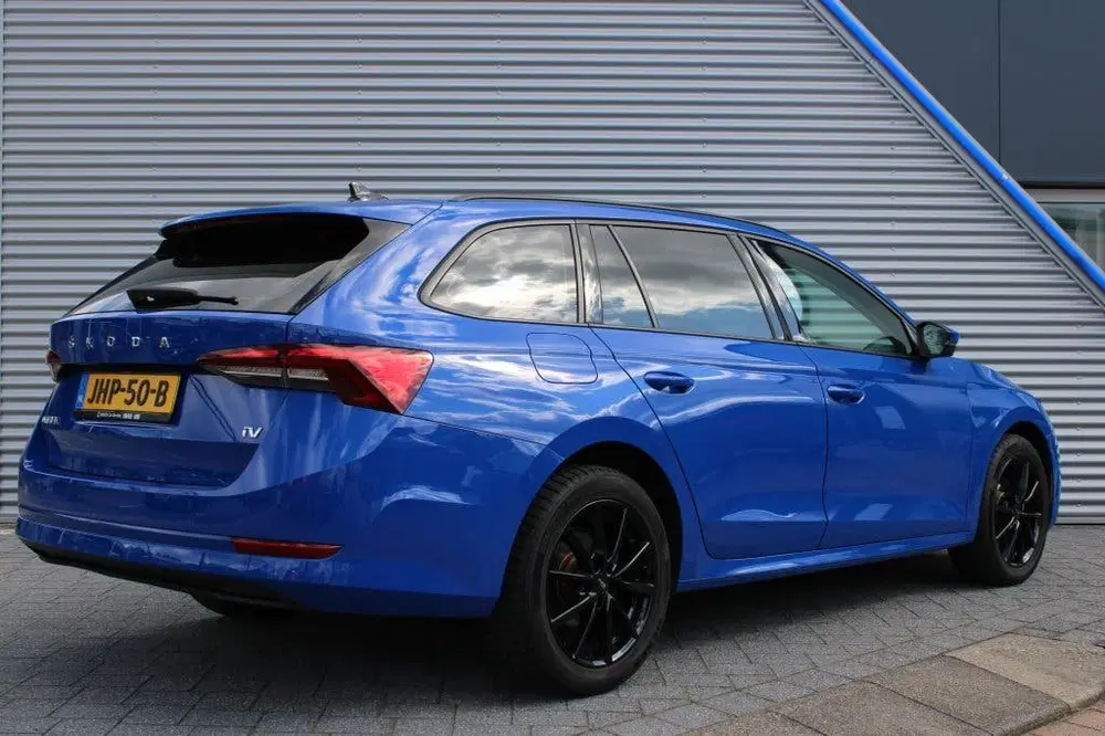 Skoda Octavia 1.4 TSI iV PHEV Business Editon uit 2023, foto 3