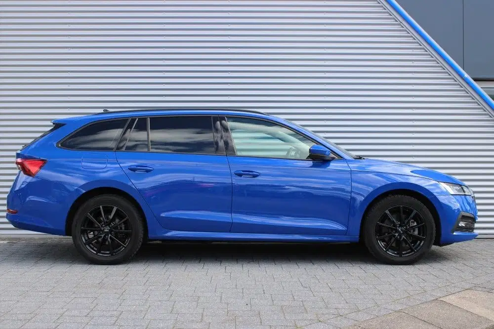 Skoda Octavia 1.4 TSI iV PHEV Business Editon uit 2023, foto 7