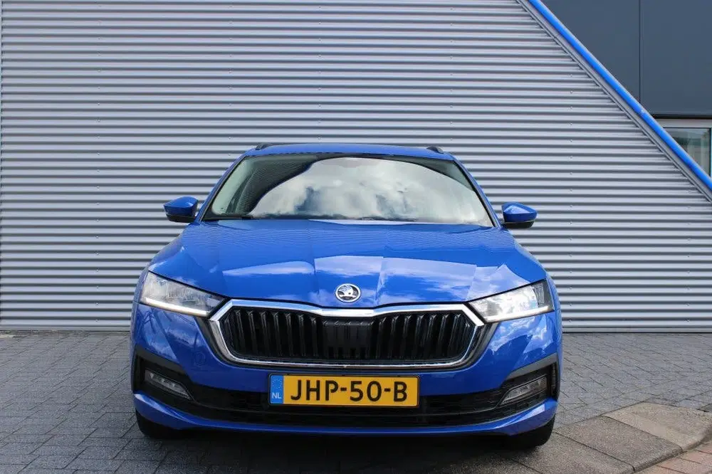 Skoda Octavia 1.4 TSI iV PHEV Business Editon uit 2023, foto 9