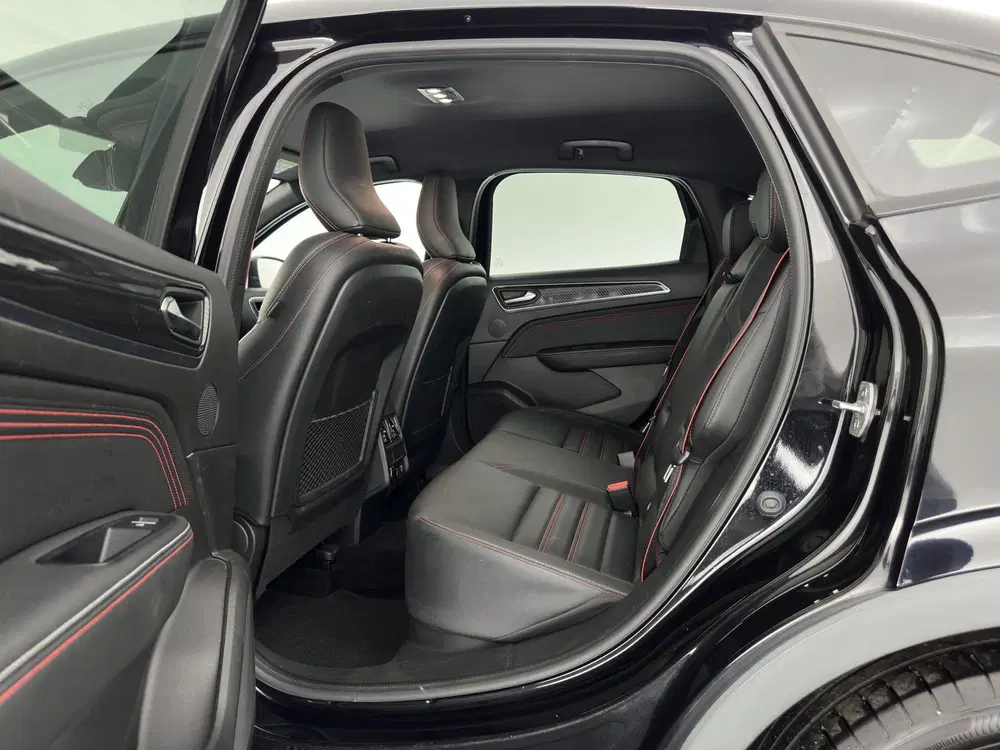 Renault Arkana 1.6 E-Tech Hybrid 145 R.S. Line (INCL-BTW) uit 2022, foto 9