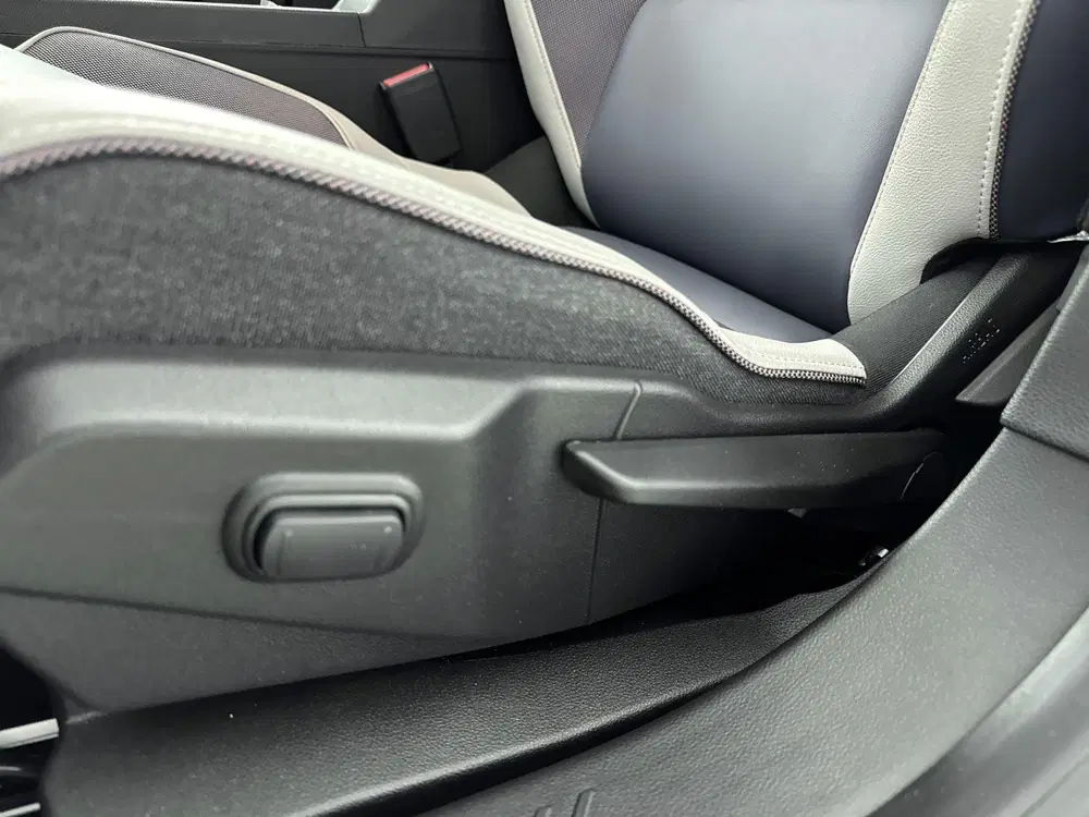 Nissan Micra EVOLVE 52 kWh 150PK uit 2026, foto 12