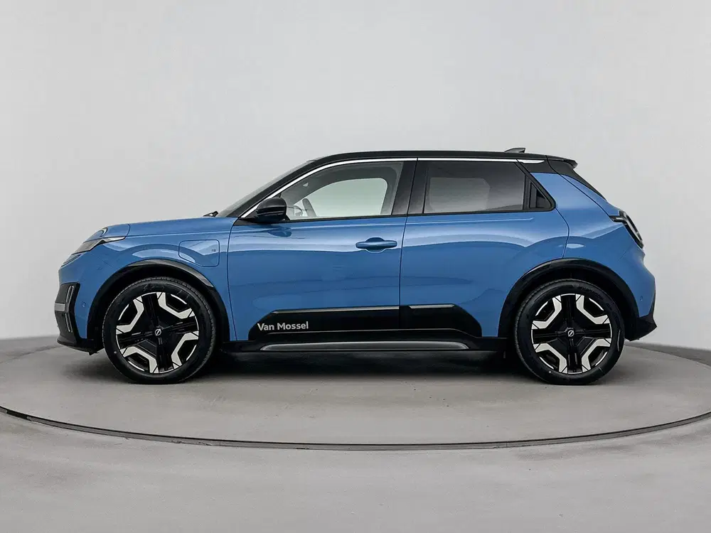 Nissan Micra EVOLVE 52 kWh 150PK uit 2026, foto 2