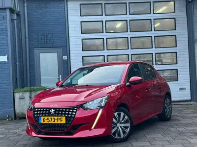 Peugeot 208 1.2 PureTech Blue Lease Allure uit 2020