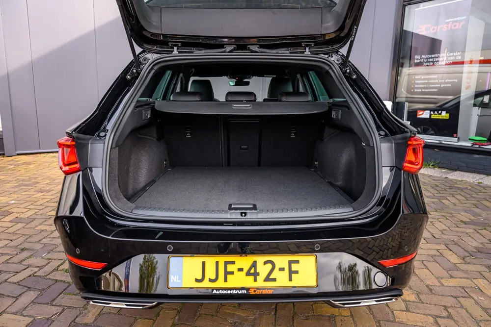 SEAT Leon 1.5 eTSI FR Bus uit 2025, foto 12