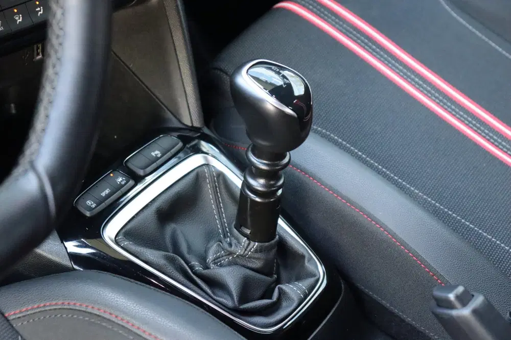 Opel Corsa orgNL camera pdc carplay uit 2021, foto 15
