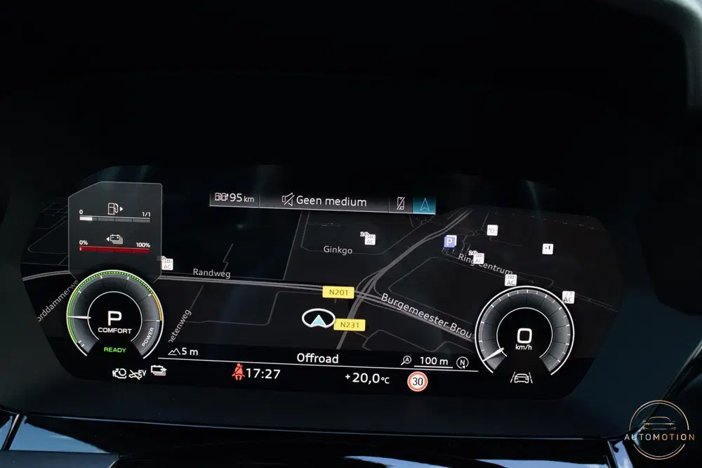 Audi A3 40TFSIe Sline Pano Camera Maxton Keyless S uit 2022, foto 12