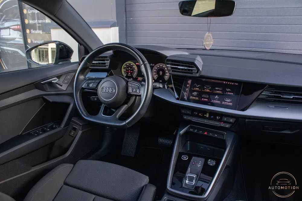 Audi A3 40TFSIe Sline Pano Camera Maxton Keyless S uit 2022, foto 20