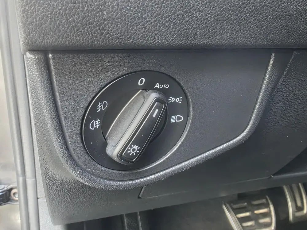 Volkswagen Polo 2.0 TSI 200PK GTI AUTOMAAT | LED | X-Force Uitlaat | Navigatie | Climate Control | Parkeersensoren Polo 2.0 TSI 200PK GTI AUTOMAAT | LED | X-Force u uit 2019, foto 18
