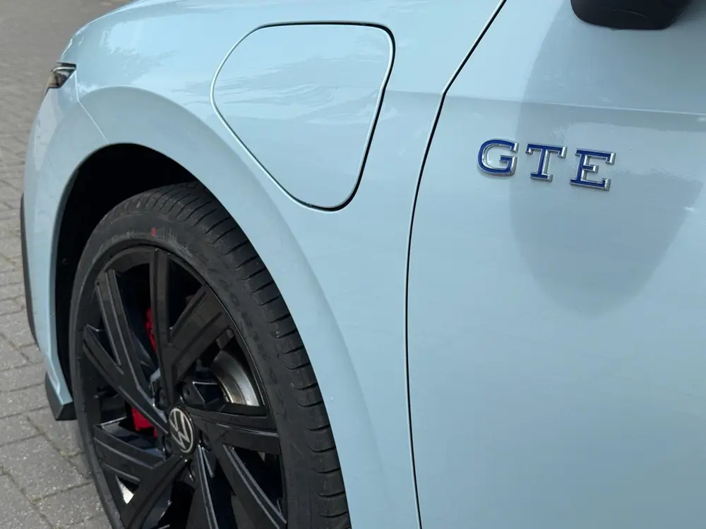 Volkswagen Golf 1.5 eHybrid GTE | Panoramadak uit 2024, foto 11