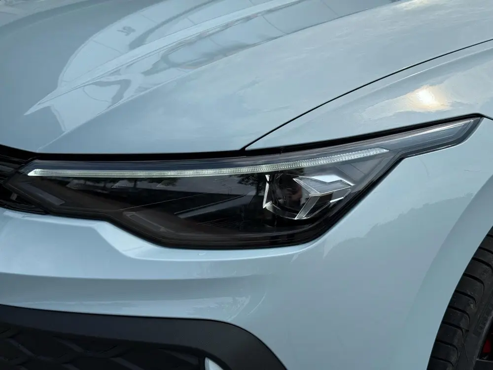Volkswagen Golf 1.5 eHybrid GTE | Panoramadak uit 2024, foto 12