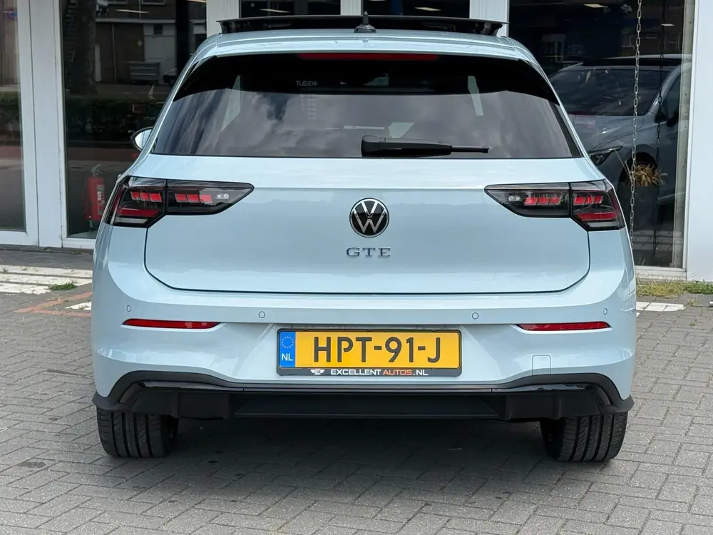 Volkswagen Golf 1.5 eHybrid GTE | Panoramadak uit 2024, foto 7