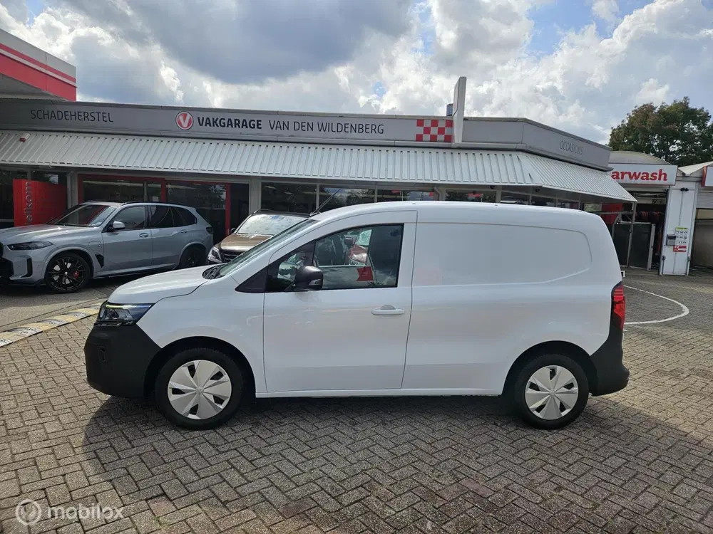 Nissan Townstar N-Connecta L1 44 kWh uit 2023, foto 2