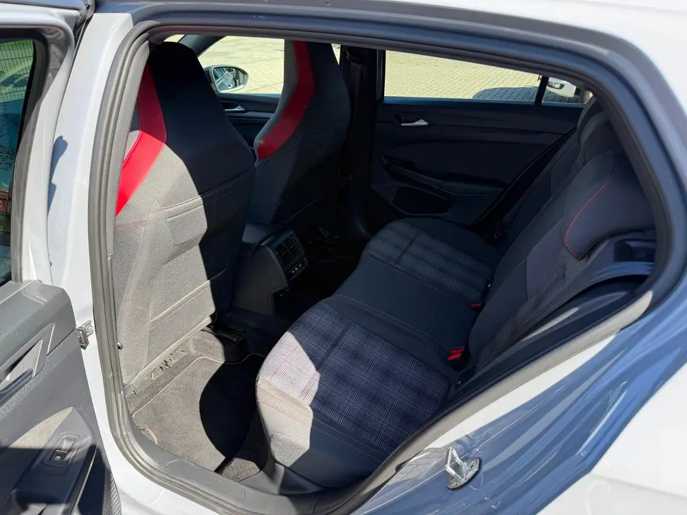 Volkswagen Golf 2.0 GTI 245PK | DSG | Virtual | Sfeer | Led uit 2023, foto 7
