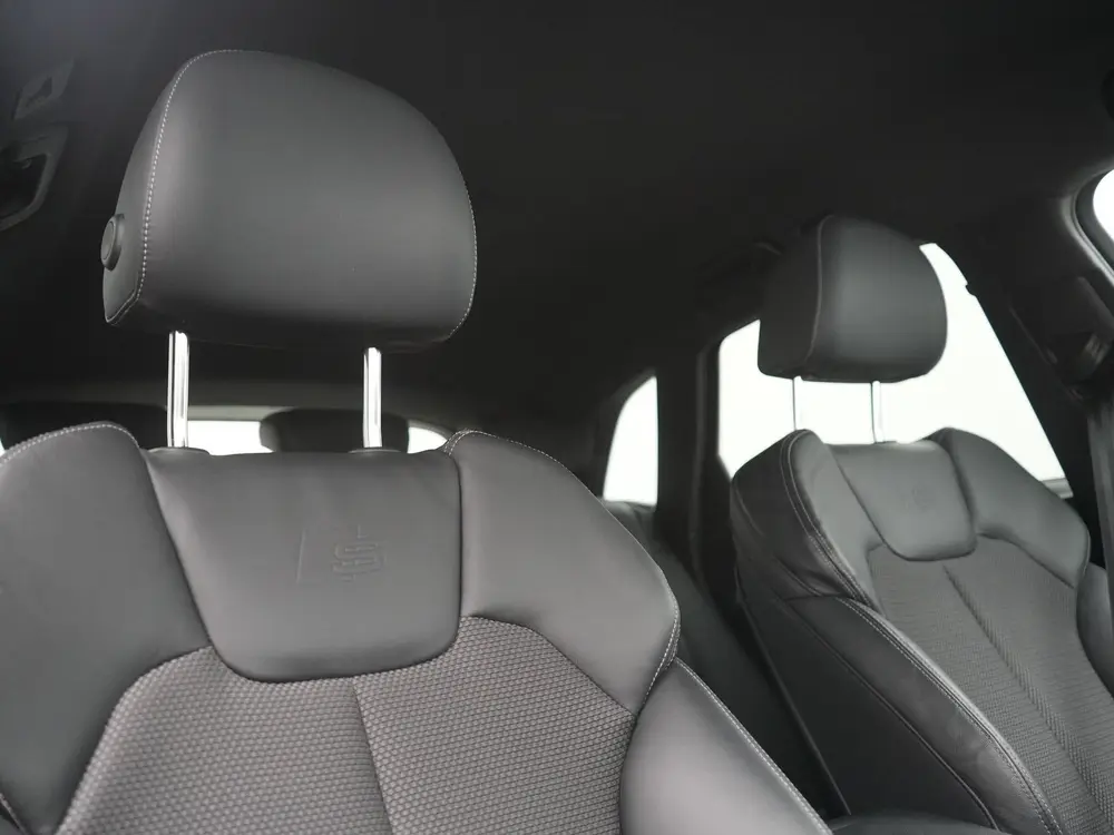 Audi Q5 55 TFSI e NIEUW MODEL 2x S Line PHEV 367pk uit 2022, foto 5