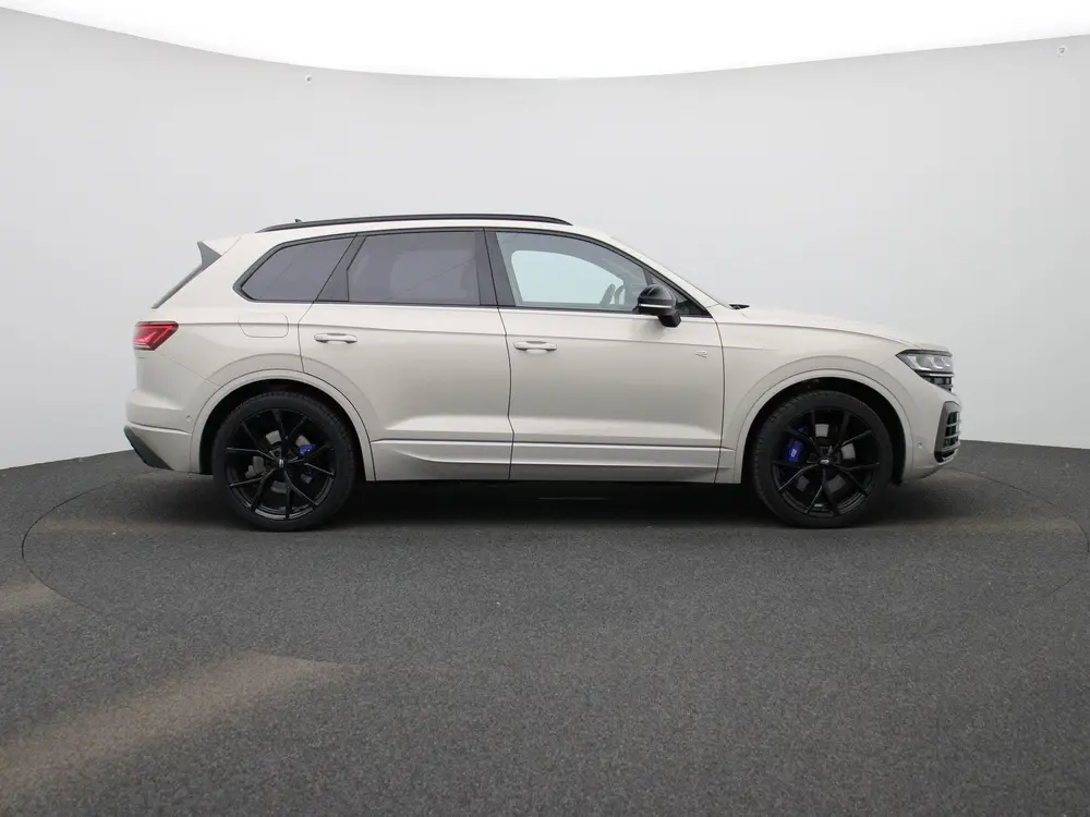 Volkswagen Touareg 3.0 TSi eHybrid 4MOTION R Edition 462 PK| uit 2025, foto 6