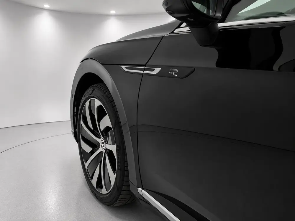 Volkswagen Arteon 1.4 TSI eHybrid R-Line Business Camera Pan uit 2022, foto 17