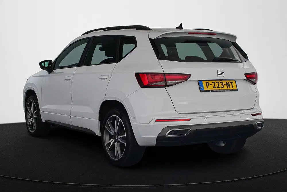 SEAT Ateca 1.5 TSI FR Business Intense Automaat Trekh uit 2022, foto 4