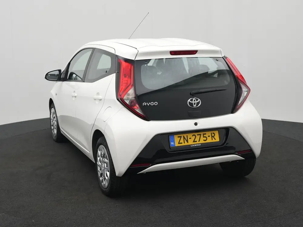 Toyota Aygo 1.0 VVT-i x-play uit 2019, foto 12