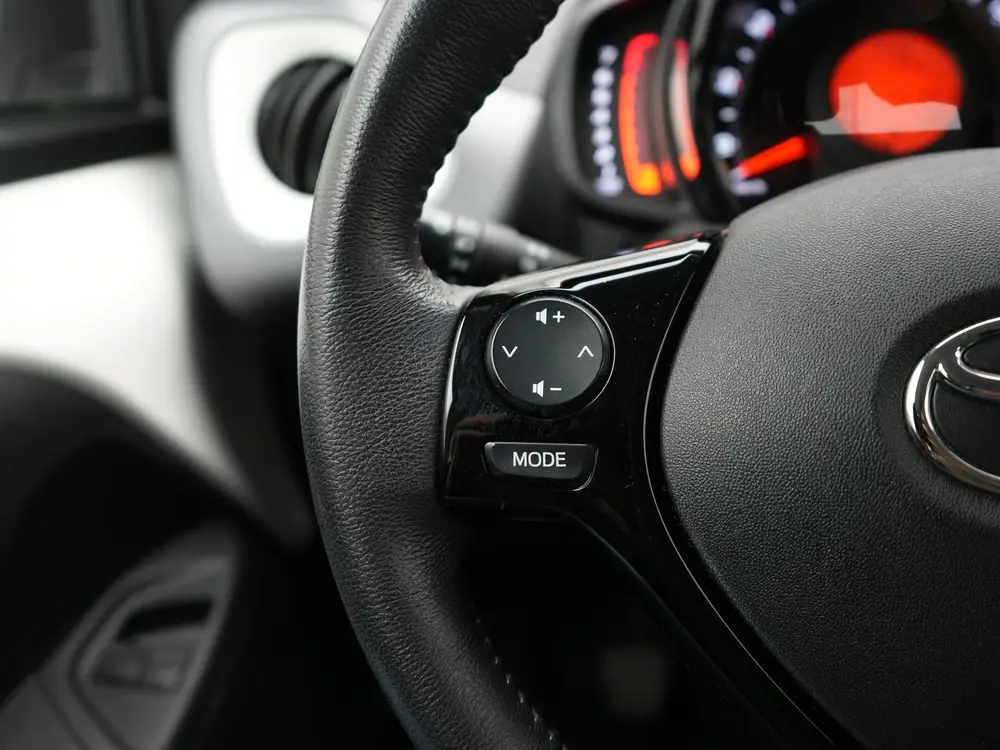 Toyota Aygo 1.0 VVT-i x-play uit 2019, foto 4