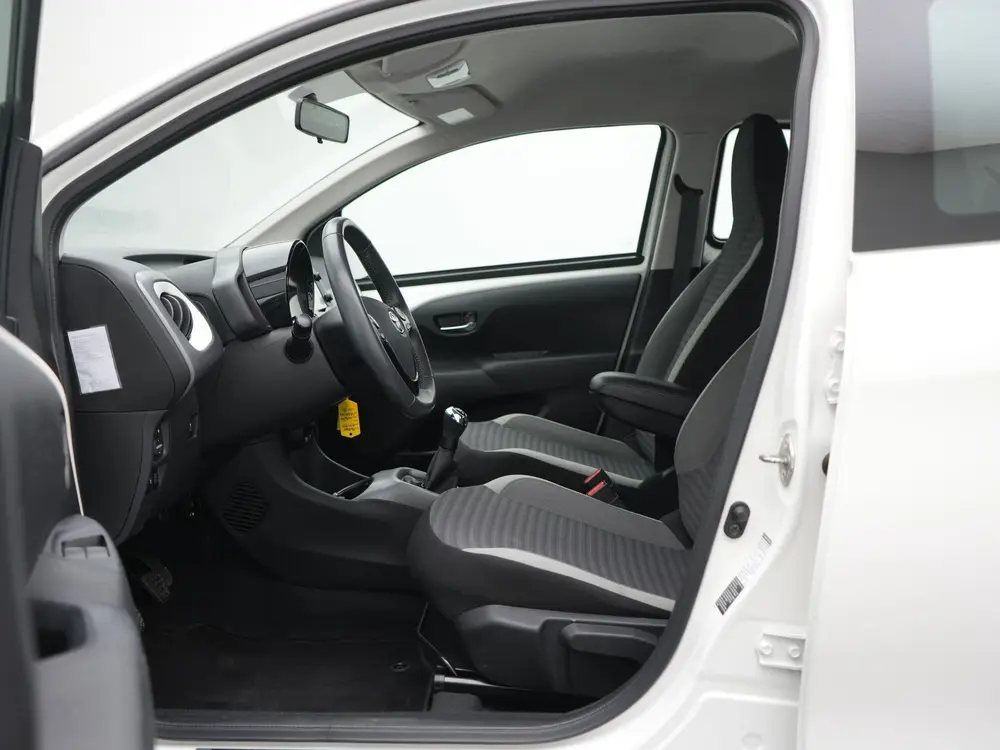 Toyota Aygo 1.0 VVT-i x-play uit 2019, foto 7