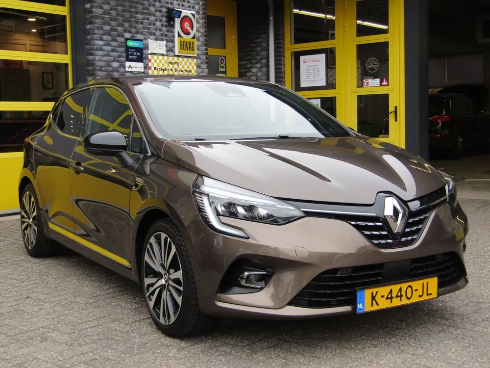 Renault Clio 1.0 TCe Initiale Paris uit 2020, foto 2