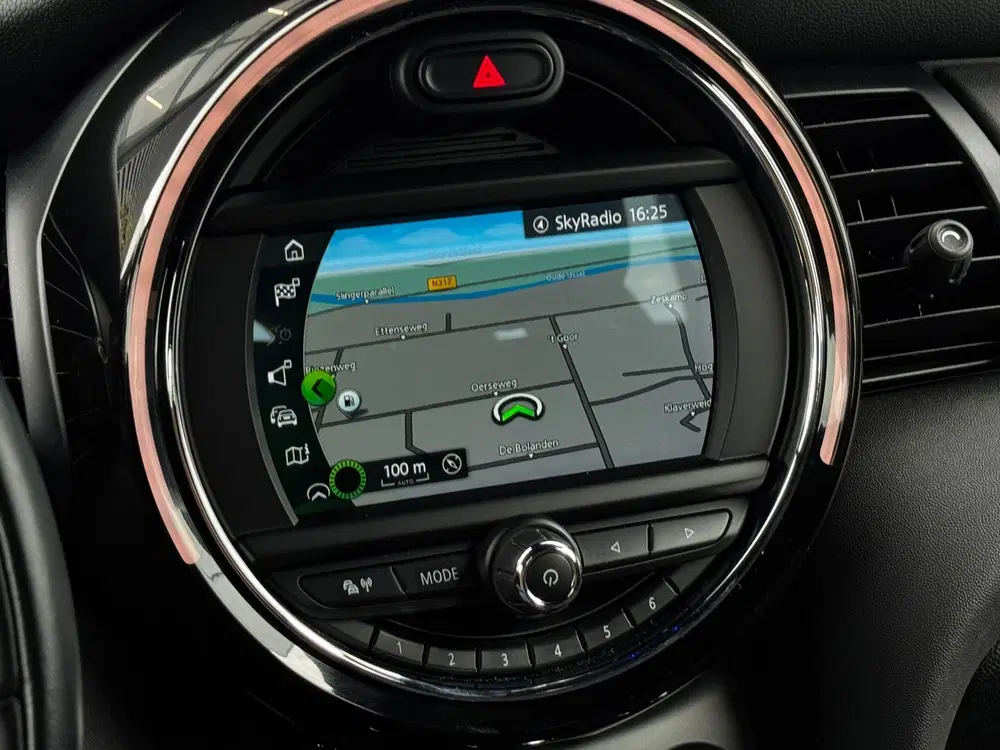 Mini One 1.5 One Chili uit 2021, foto 13