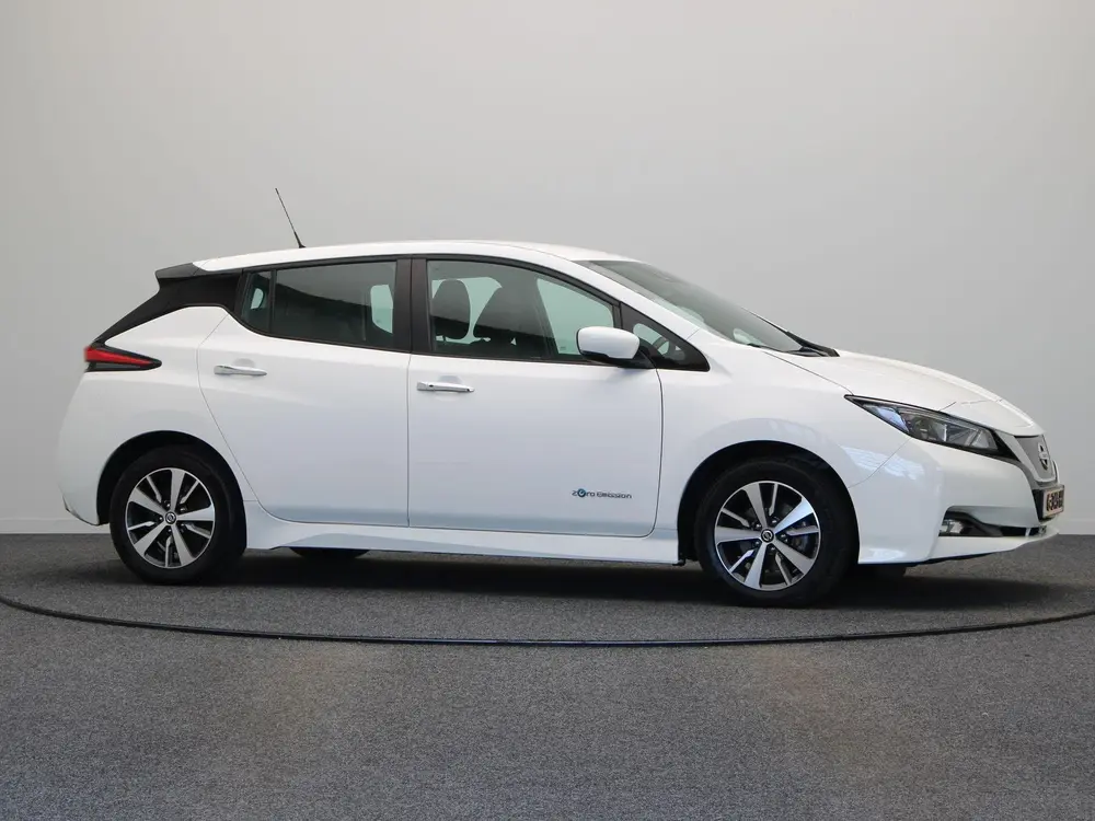 Nissan Leaf Acenta 40 kWh | Stoelverwarming | Stuurverwarmin uit 2019, foto 14