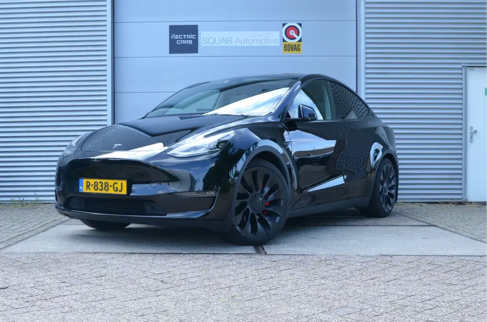 Tesla Model Y Performance AWD 75 kWh Trekhaak (1.600kg) uit 2022