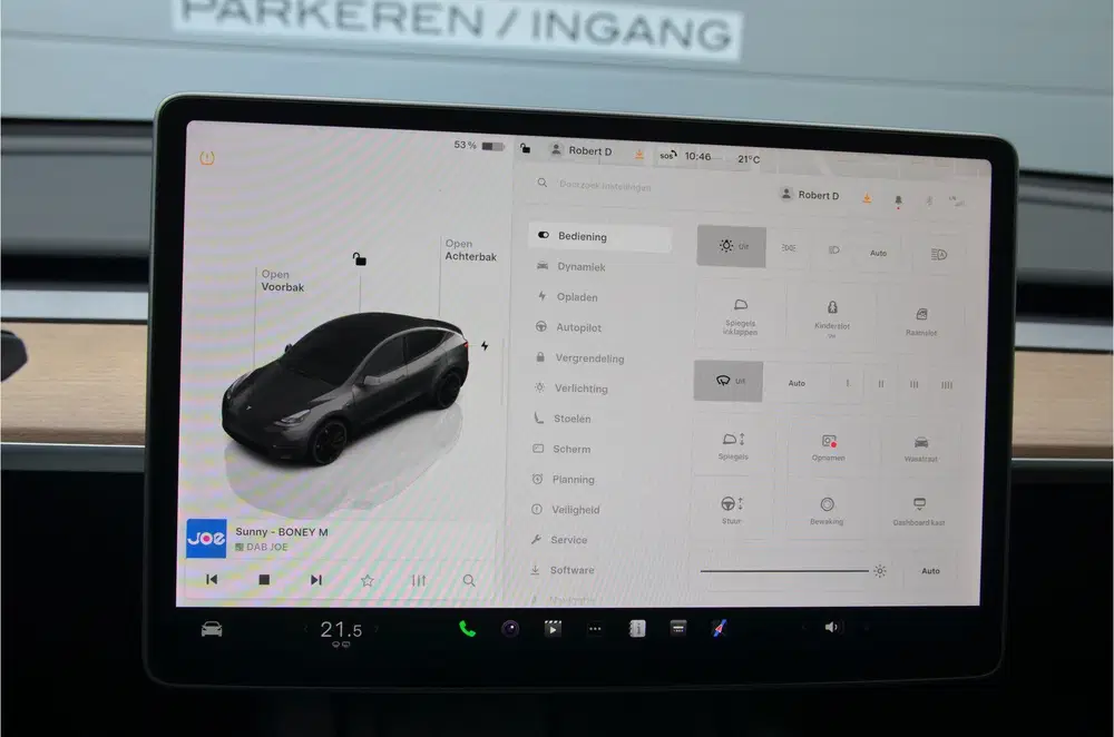 Tesla Model Y Performance AWD 75 kWh Trekhaak (1.600kg) uit 2022, foto 20