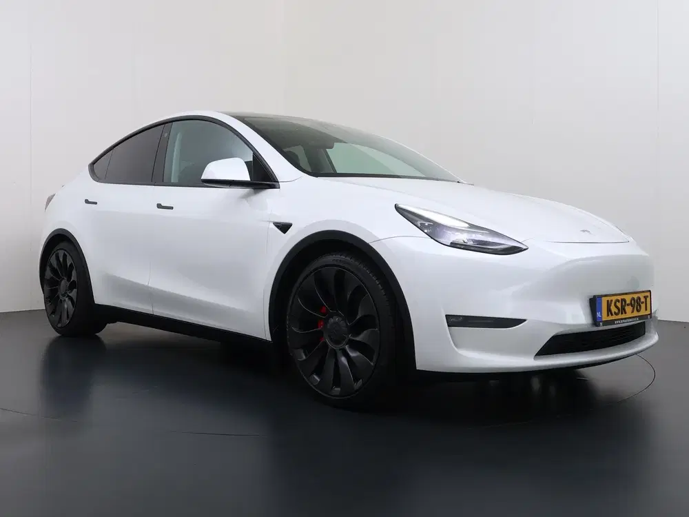 Tesla Model Y Performance AWD 75 kWh SOH 94% uit 2024, foto 3