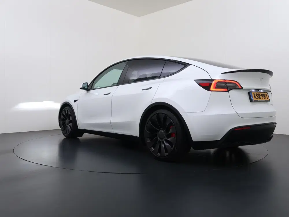 Tesla Model Y Performance AWD 75 kWh SOH 94% uit 2024, foto 6