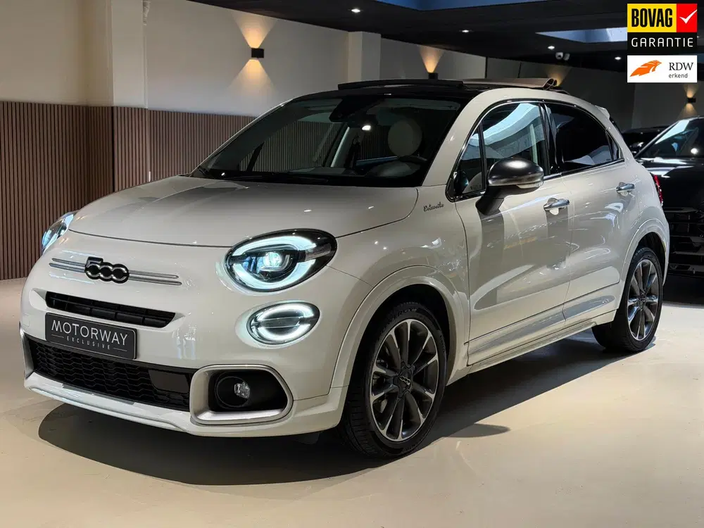 Fiat 500 1.5 Hybrid Dolcevita Sport Cabriolet uit 2023