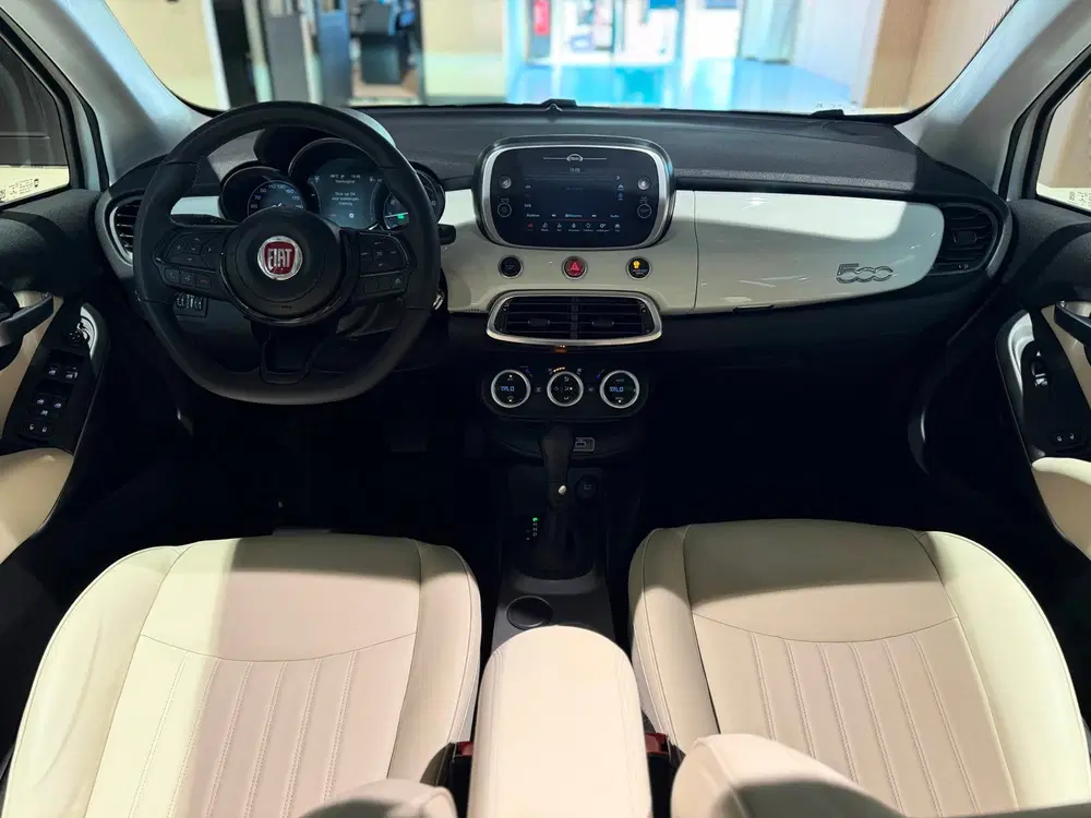 Fiat 500 1.5 Hybrid Dolcevita Sport Cabriolet uit 2023, foto 3