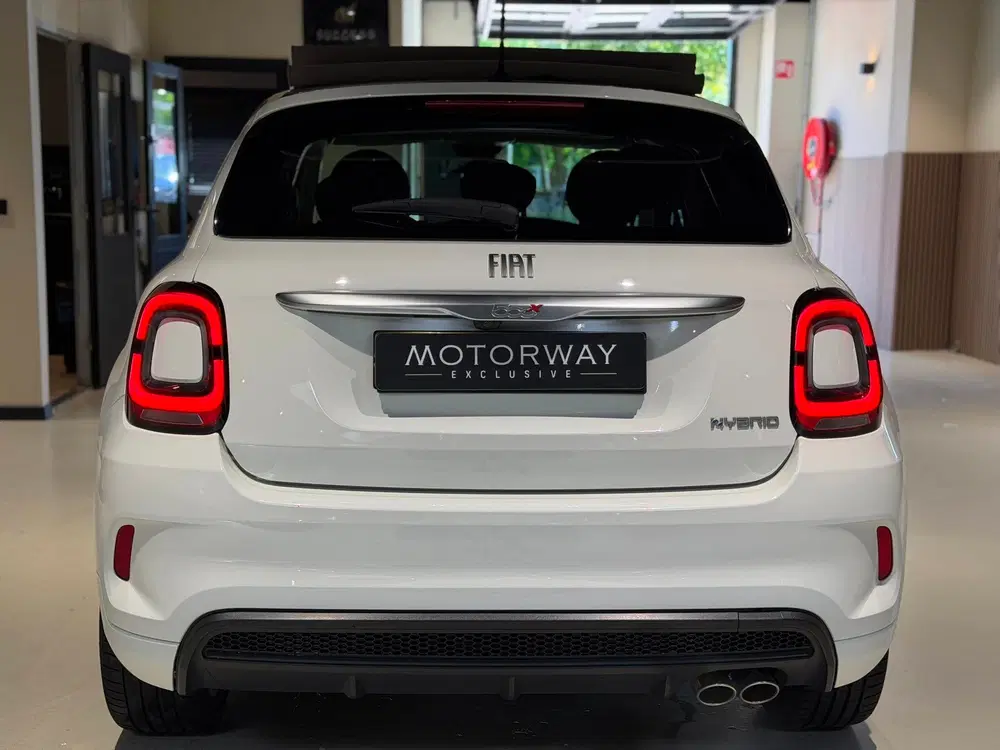 Fiat 500 1.5 Hybrid Dolcevita Sport Cabriolet uit 2023, foto 7
