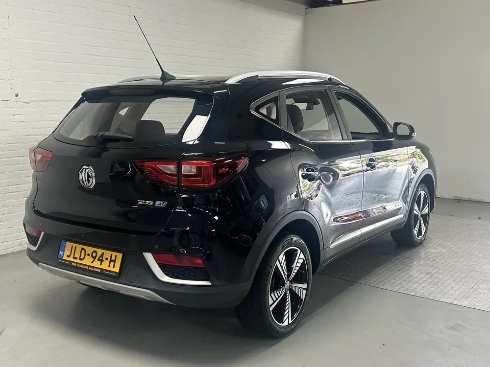 MG ZS EV Luxury 45 kWh CLIMA / CRUISE / LEER / CAMERA / P uit 2021, foto 5