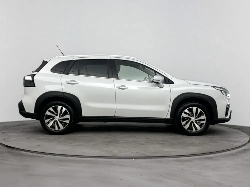 Suzuki S-Cross 1.5 Hybrid Style uit 2023, foto 11