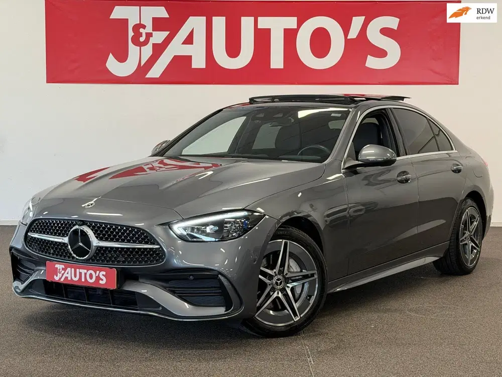 Mercedes-Benz C-Klasse 300 e NAVIGATIE uit 2023