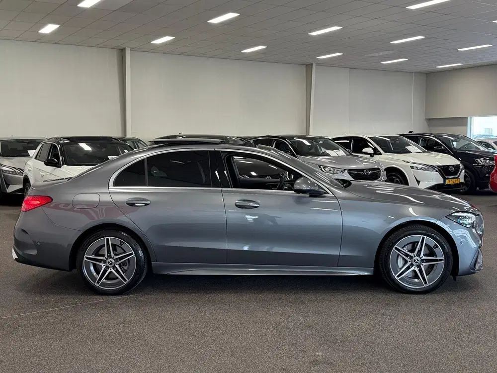 Mercedes-Benz C-Klasse 300 e NAVIGATIE uit 2023, foto 6