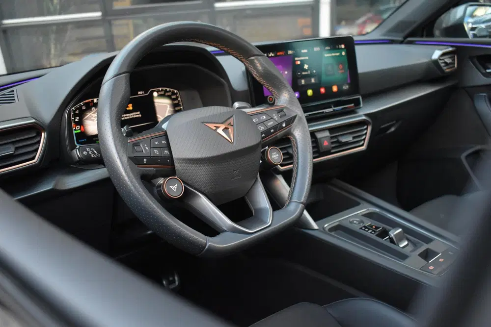 Cupra Leon 1.4 e-Hybrid VZ Copper Edition 245PK Pano uit 2022, foto 13