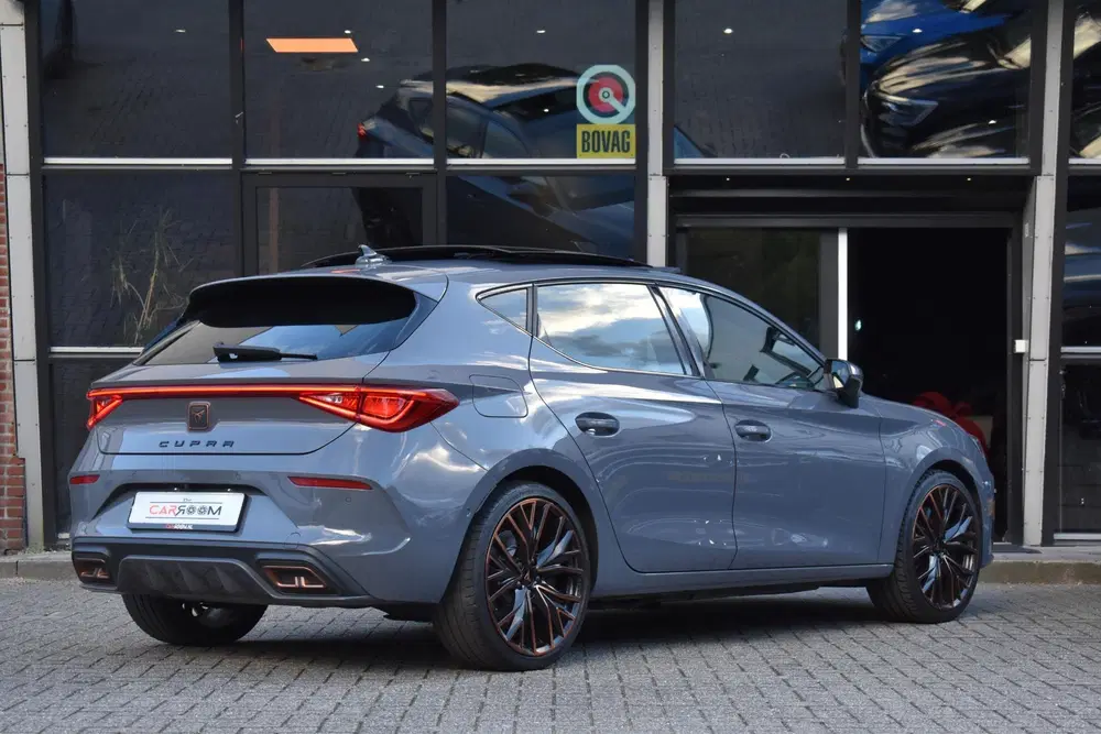 Cupra Leon 1.4 e-Hybrid VZ Copper Edition 245PK Pano uit 2022, foto 5